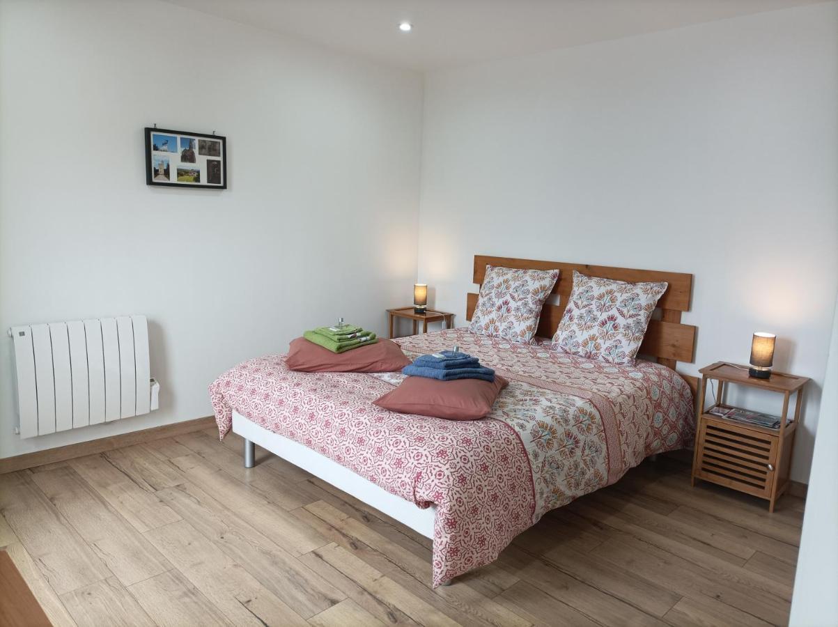 Les Muches Bed & Breakfast Bouzincourt ภายนอก รูปภาพ